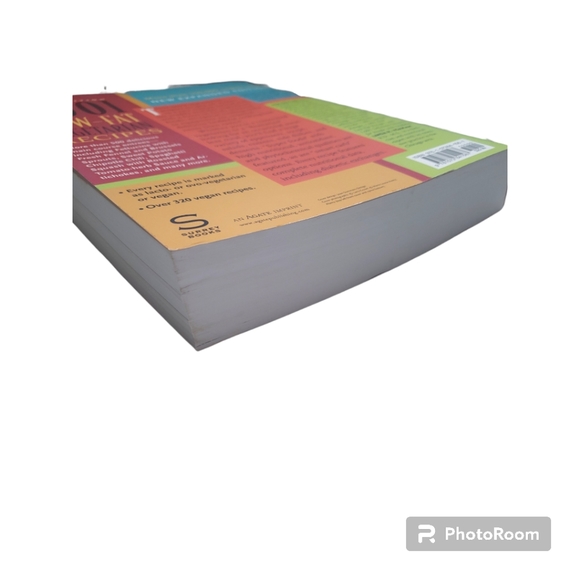 1,001 Low-Fat Vegetarian Recipes Paperback Book - Picture 4 of 6